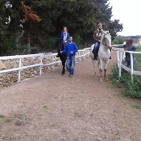 Apollonion Country House 3*