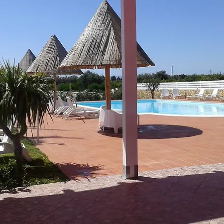 Apollonion Country House 3*
